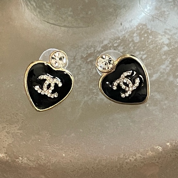 Upcycled Jewelry - Lux Black and Gold Heart Earrings